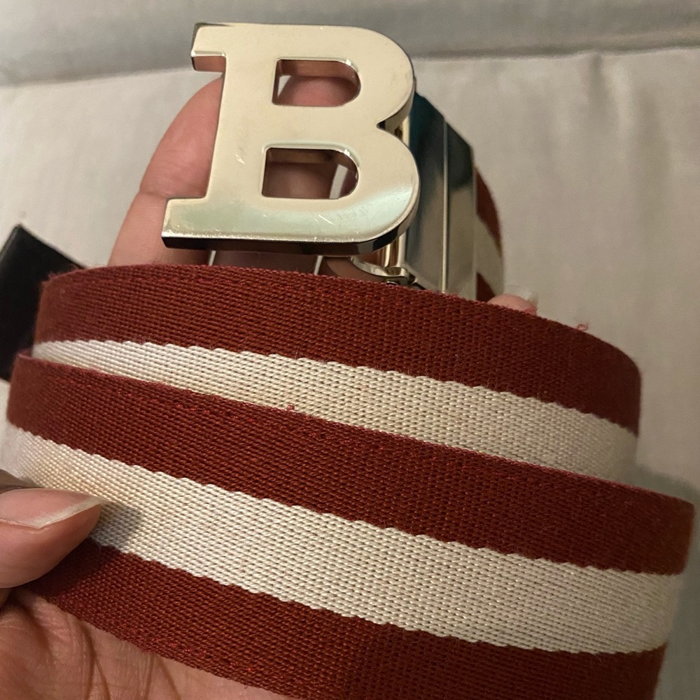 Bally reverse belt
